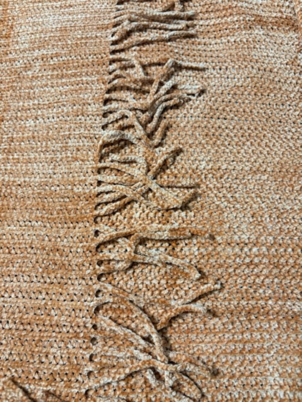 NIB Inhand Brown Knitted Throw Blanket 60x80 Cozy Chenille Velvet Fringe